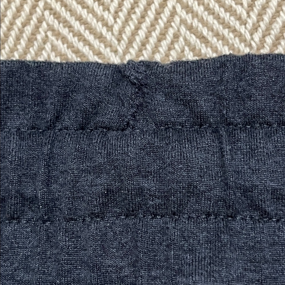 Vuori Halo Essential Cargo Wideleg Pants Midnight Heather Blue Small - Picture 16 of 16